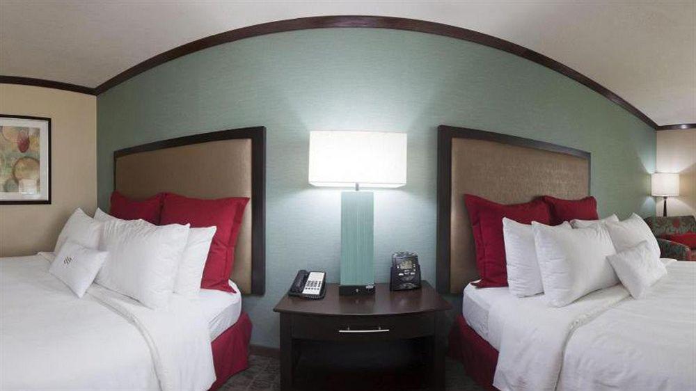 Crowne Plaza Anchorage-midtown By Ihg Hotel